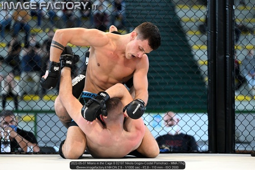 2022-05-07 Milano in the Cage 8 02197 Nikola Gogov-Costel Pomohaci - MMA 77kg